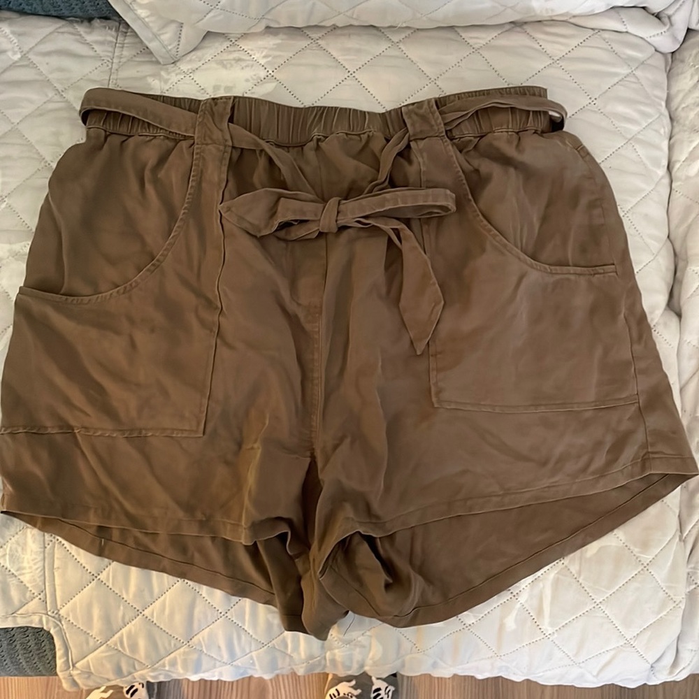 CJLA shorts